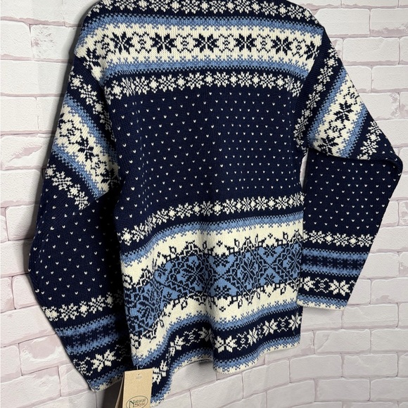 NWT Natural Style‎ Wool Beautiful Winter Blue Cardigan - Picture 7 of 10